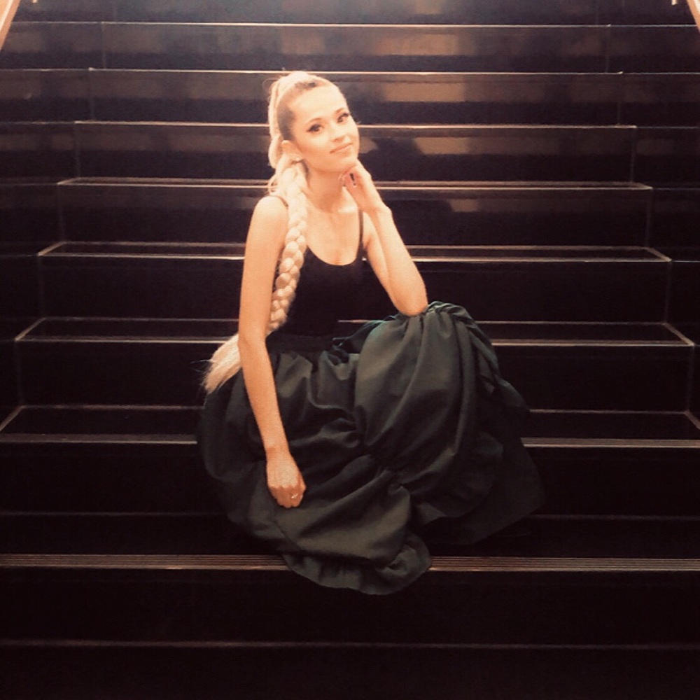 Green theatre skirt